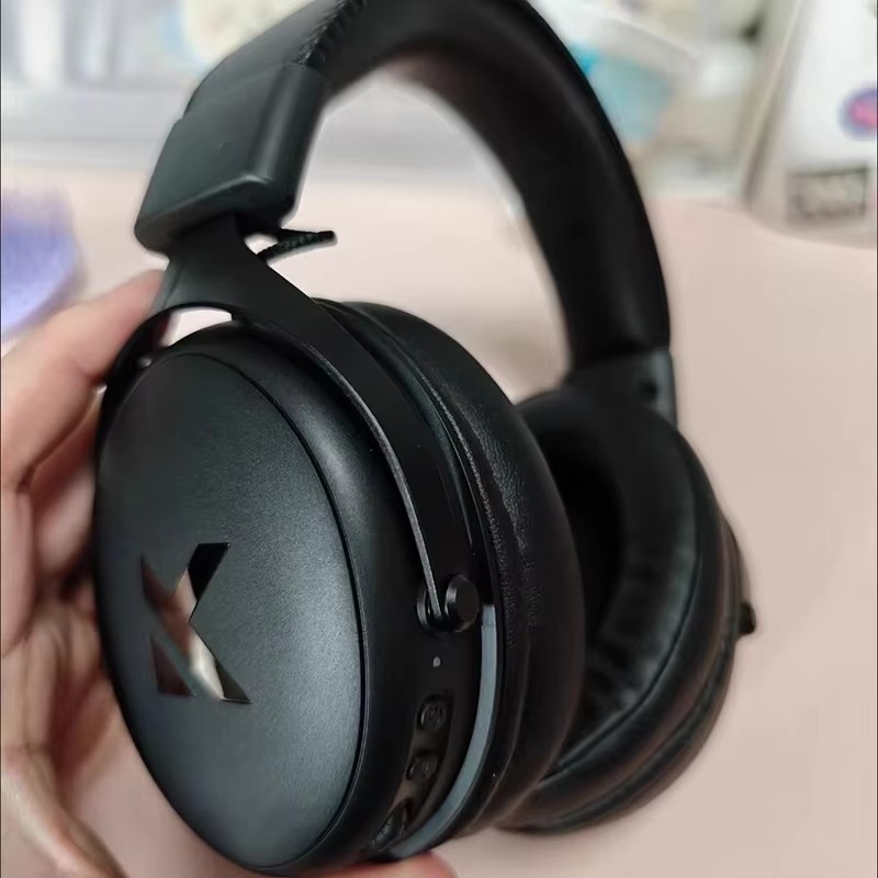 Nuove cuffie wireless Bluetoot - Esports Wireless Gaming Headset recensione e prezzo